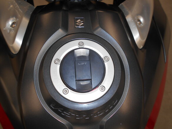 2014 Suzuki V-Strom 1000, красный, 620000 рублей - вид 12