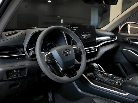 2026 Toyota Highlander IV (XU70), белый, 5750000 рублей, вид 4