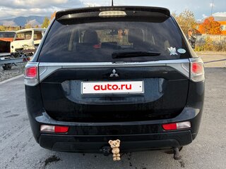 2013 Mitsubishi Outlander III, чёрный, 1090000 рублей, вид 4