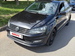 2018 Volkswagen Polo V Рестайлинг, чёрный, 900000 рублей, вид 1