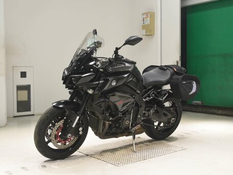 2017 Yamaha MT-10, чёрный, 1100000 рублей, вид 2