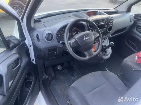 2021 Opel Combo, белый, 880000 рублей, вид 3