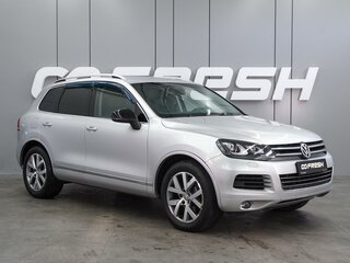 2013 Volkswagen Touareg II, серебристый, 1799000 рублей, вид 1