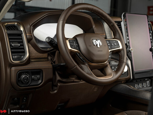 2026 Ram 1500 Crew Cab eTorque V Рестайлинг, чёрный, 11450000 рублей - вид 10