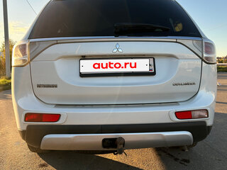 2014 Mitsubishi Outlander III, белый, 1150000 рублей, вид 3