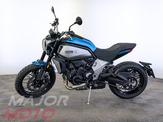 2025 CFMoto 700CL-X Heritage, синий, 778410 рублей, вид 5
