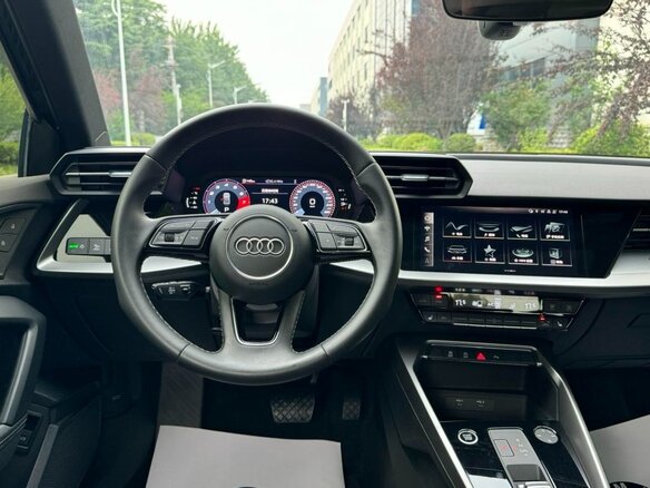 2023 Audi A3 35 TFSI Long IV (8Y), белый, 2250000 рублей - вид 8