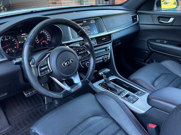 2018 Kia Optima IV Рестайлинг, белый, 2150000 рублей - вид 6