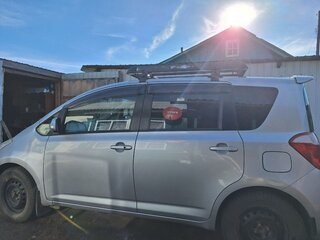 2005 Toyota Ractis I, серый, 560000 рублей, вид 3