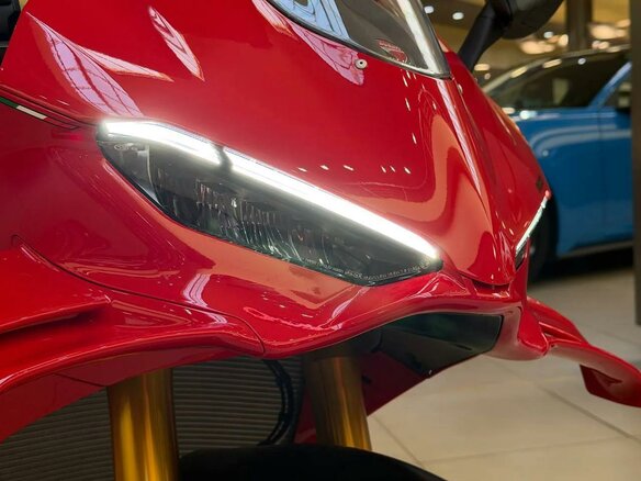 2025 Ducati Panigale V4, красный, 3737000 рублей - вид 7