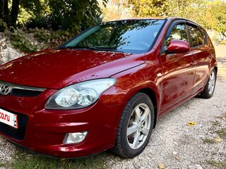 2009 Hyundai i30 I, красный, 650000 рублей, вид 1