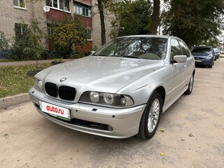 2002 BMW 5 серии 520i IV (E39) Рестайлинг, серебристый, 390000 рублей, вид 2