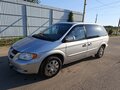 2001 Dodge Caravan IV, серебристый, 430000 рублей