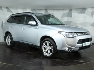 2013 Mitsubishi Outlander III, серебристый, 1149000 рублей, вид 3