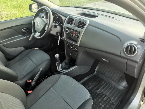 2016 Renault Logan II, бежевый, 450000 рублей - вид 13