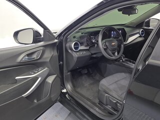 2023 Chevrolet Trax II, чёрный, 1540000 рублей, вид 5