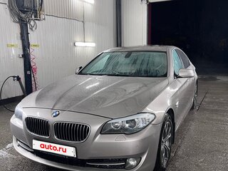 2012 BMW 5 серии 528i xDrive VI (F10/F11/F07), бежевый, 1600000 рублей, вид 1