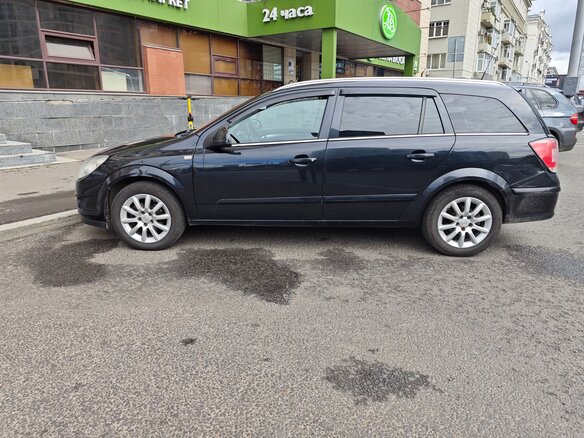2012 Opel Astra H Рестайлинг, чёрный - вид 11