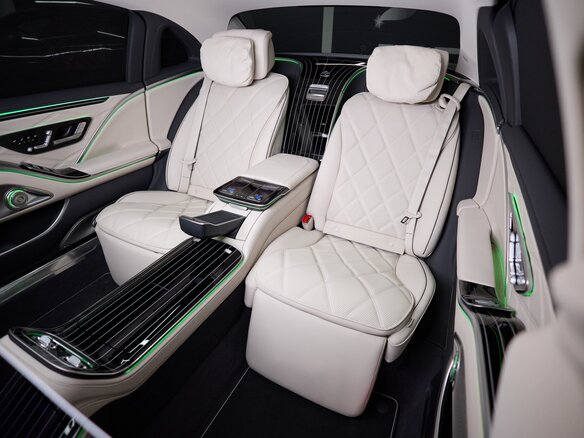 2026 Mercedes-Benz Maybach S-Класс 580 II (Z223) Рестайлинг, чёрный, 43900000 рублей - вид 14
