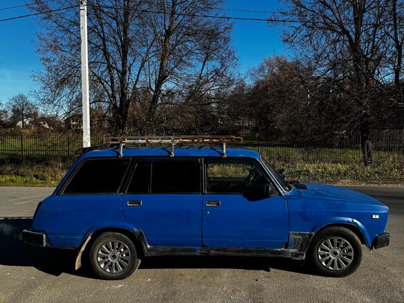 1999 Lada (ВАЗ) 2104 5-speed, синий, 105000 рублей - вид 3