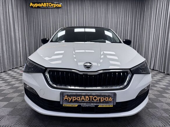 2020 Skoda Rapid II, белый, 1670000 рублей - вид 4