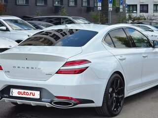2022 Genesis G70 I Рестайлинг, белый, 3350000 рублей, вид 3
