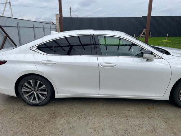 2019 Lexus ES 250 VII, белый, 3150000 рублей - вид 4