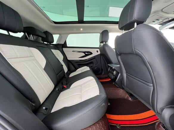 2022 Land Rover Range Rover Evoque L II, зелёный, 3650000 рублей - вид 17