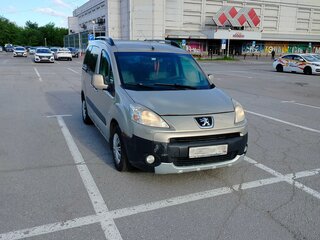 2008 Peugeot Partner II, бежевый, 360000 рублей, вид 2