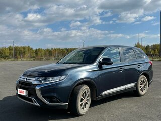 2020 Mitsubishi Outlander III Рестайлинг 3, синий, 2300000 рублей, вид 1