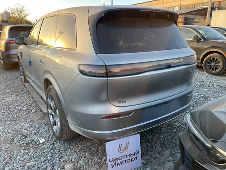 2026 Voyah Taishan X8, серебристый, 7400000 рублей, вид 3
