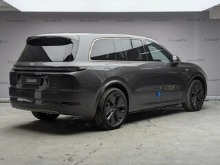 2025 Li Auto (Lixiang) L9 52.3 kWh I Рестайлинг, серый, 11790000 рублей, вид 3