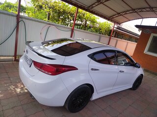2011 Hyundai Avante V, белый, 1150000 рублей, вид 3