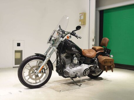 2010 Harley-Davidson Dyna Super Glide, чёрный, 877000 рублей, вид 4