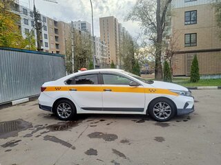 2021 Kia Cerato IV Рестайлинг, белый, 1550000 рублей, вид 4
