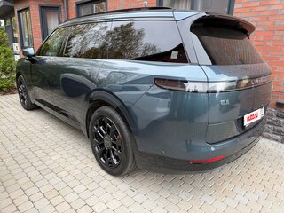 2025 Lynk & Co 900, синий, 7599000 рублей, вид 2