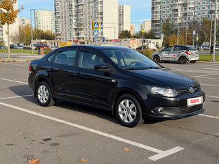 2012 Volkswagen Polo V, чёрный, 945000 рублей, вид 2