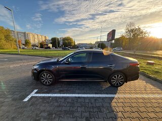 2019 Kia Optima IV Рестайлинг, синий, 1650000 рублей, вид 3