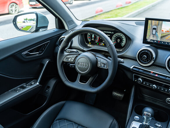 2026 Audi Q2 L 35 TFSI I Рестайлинг, серый, 3990000 рублей - вид 11