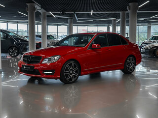 2013 Mercedes-Benz C-Класс 250 III (W204) Рестайлинг, красный, 1680000 рублей, вид 1