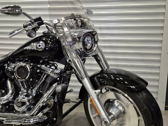 2026 Harley-Davidson Fat Boy, чёрный, 3600000 рублей - вид 5