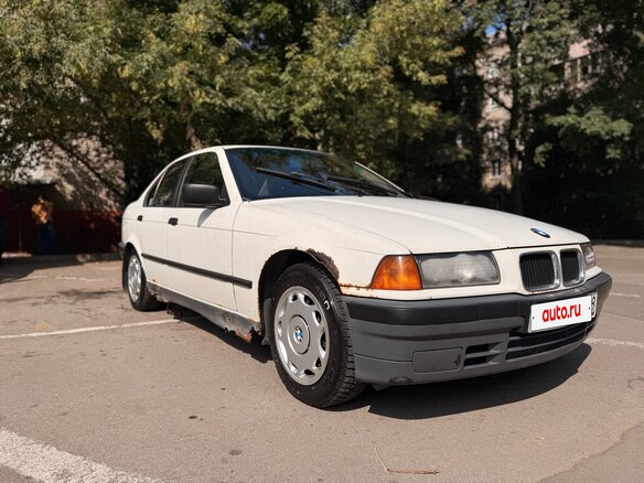 1993 BMW 3 серии 316i III (E36), белый, 320000 рублей - вид 8