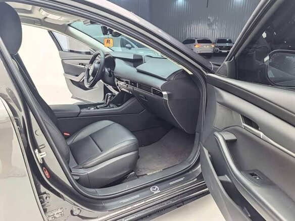 2022 Mazda 3 Axela IV (BP), серый, 1209999 рублей - вид 13