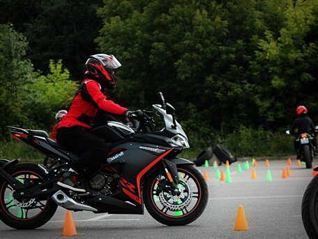 2026 Voge 300RR, чёрный, 330000 рублей, вид 3