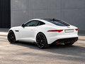 2017 Jaguar F-Type I Рестайлинг, белый, 4499000 рублей - вид 2