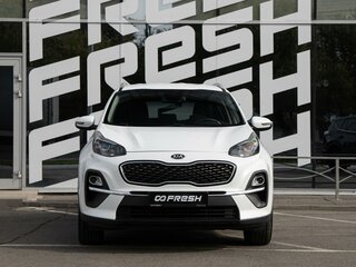 2021 Kia Sportage IV Рестайлинг, белый, 2250000 рублей, вид 3