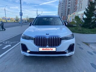 2019 BMW X7 40i I (G07), белый, 5495000 рублей, вид 2