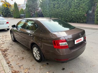 2017 Skoda Octavia III (A7) Рестайлинг, коричневый, 1550000 рублей, вид 3