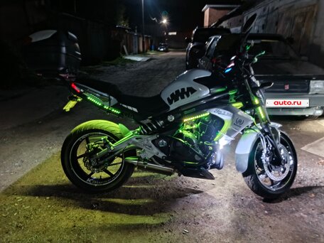 2012 Kawasaki ER-6N, белый, 420000 рублей, вид 2