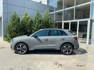 2026 Audi Q3 35 TFSI II (F3), серый, 4350000 рублей, вид 3